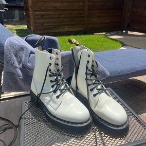 WORN ONCE- Dr. Martens, White